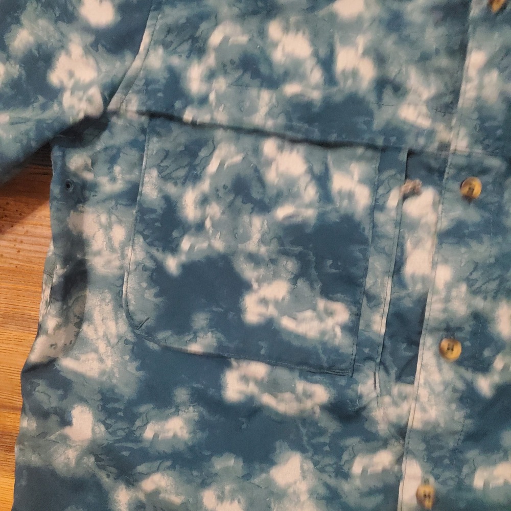 NWOT LL Bean Mens S Reg Fits Med Blue Tie Dye Short Sleeve Fishing Shirt Vented - Picture 6 of 10